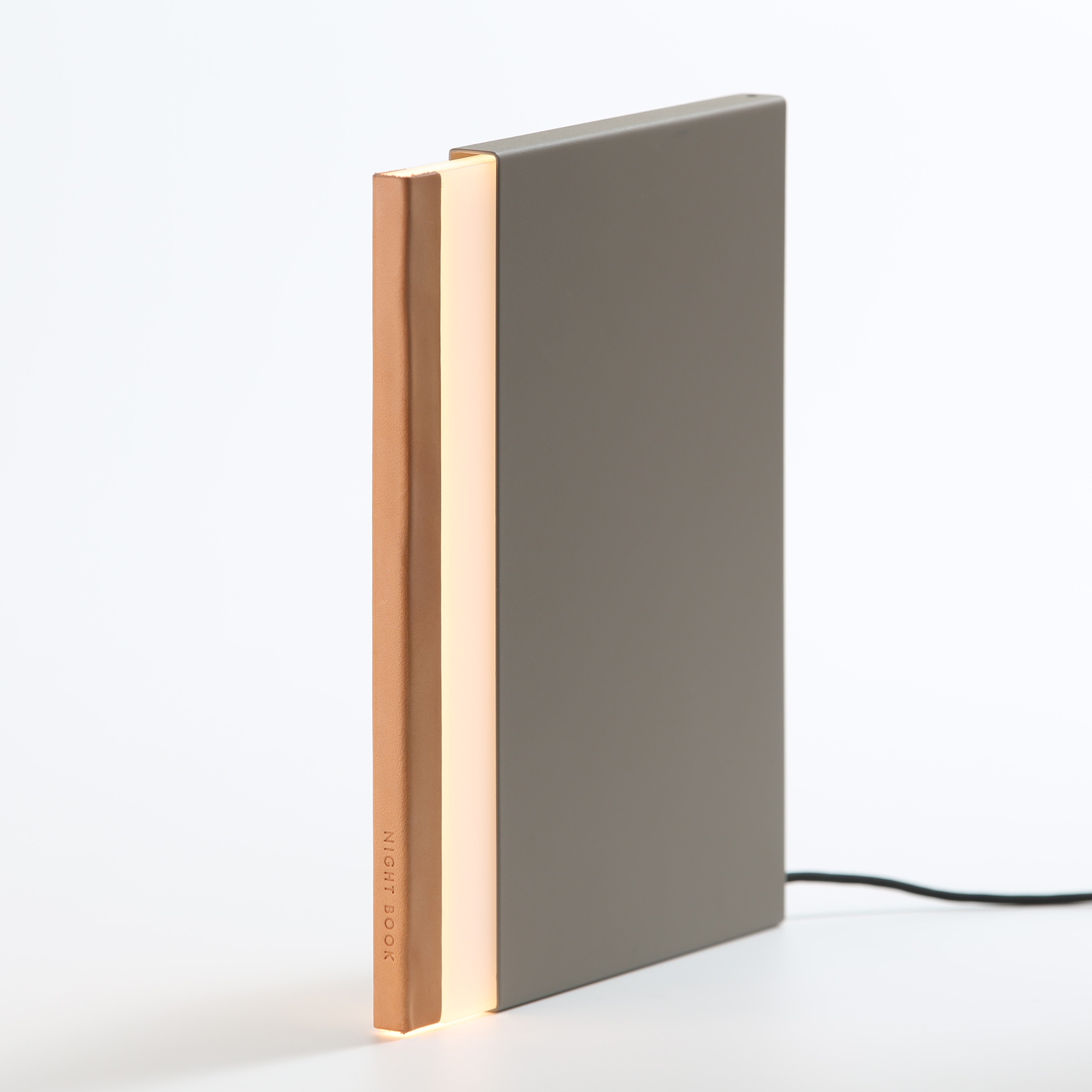 【返却可能】 NIGHT BOOK | ルイ・ヴィトン美術館セレクト