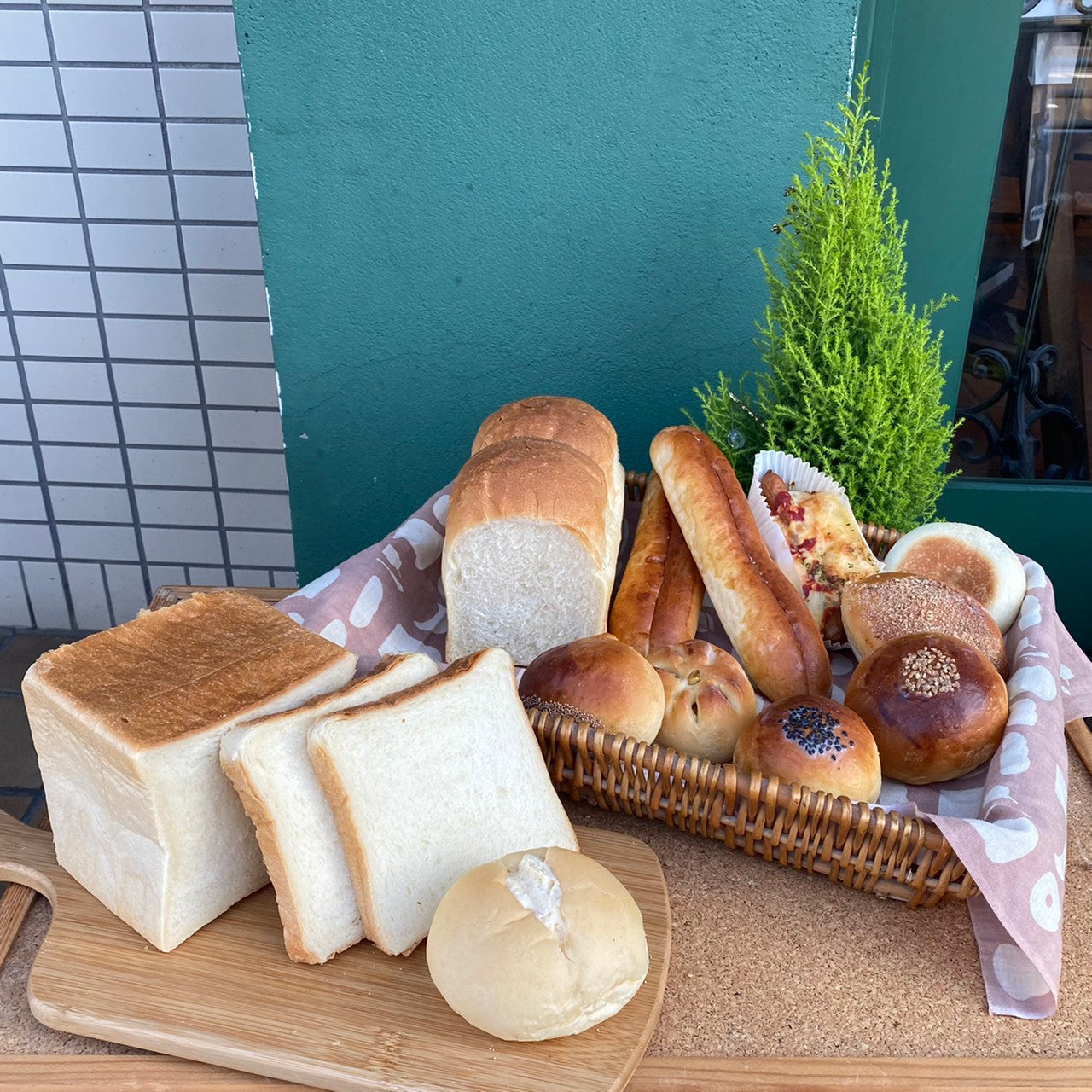 お得な価格のパンセット｜BAKER'S PLACE 定期便で毎回3,860円以上の